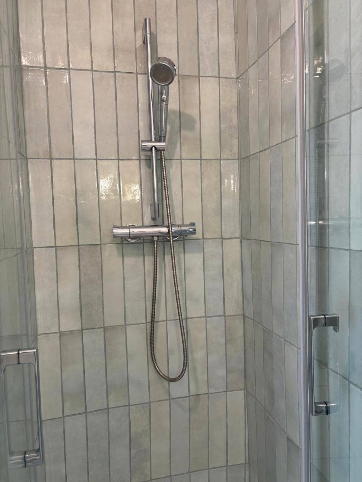 Escale-Marne Fr - 102 - Free Parking - Free Luggage Storage - All Equipped - Linen Included - Washing Machine - 10Mn Walk Metro 8 - Rer A - Panoramic View - From 1 To 4 Guests 매종알포르트 외부 사진
